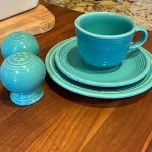Fiestaware 5 bundle set teal salt and pepper shaker dessert plate cup and saucer